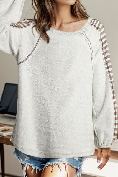 Contrast Stitching Round Neck Long Sleeve T-Shirt